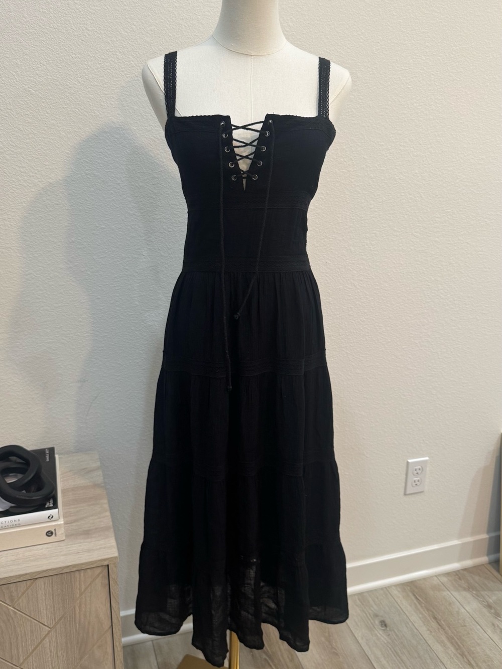 Women’s Black Lace-Up Maxi Dress with Adjustable Straps